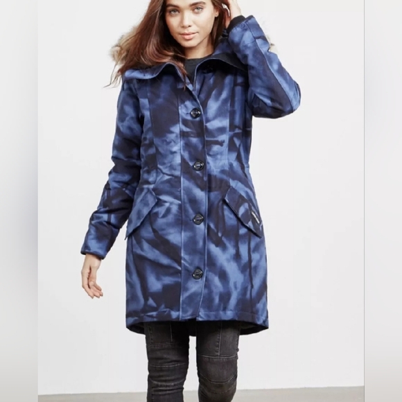 Canada Goose Rossclair Parka - Picture 3 of 16